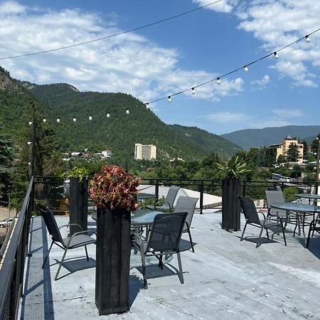 Borjomi Central Hotell Exteriör bild
