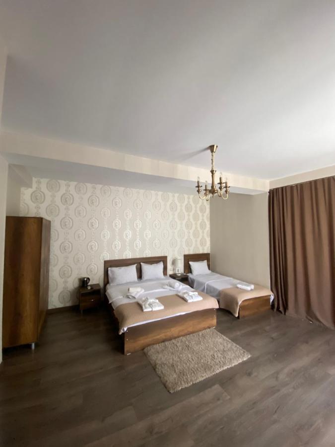 Borjomi Central Hotell Exteriör bild