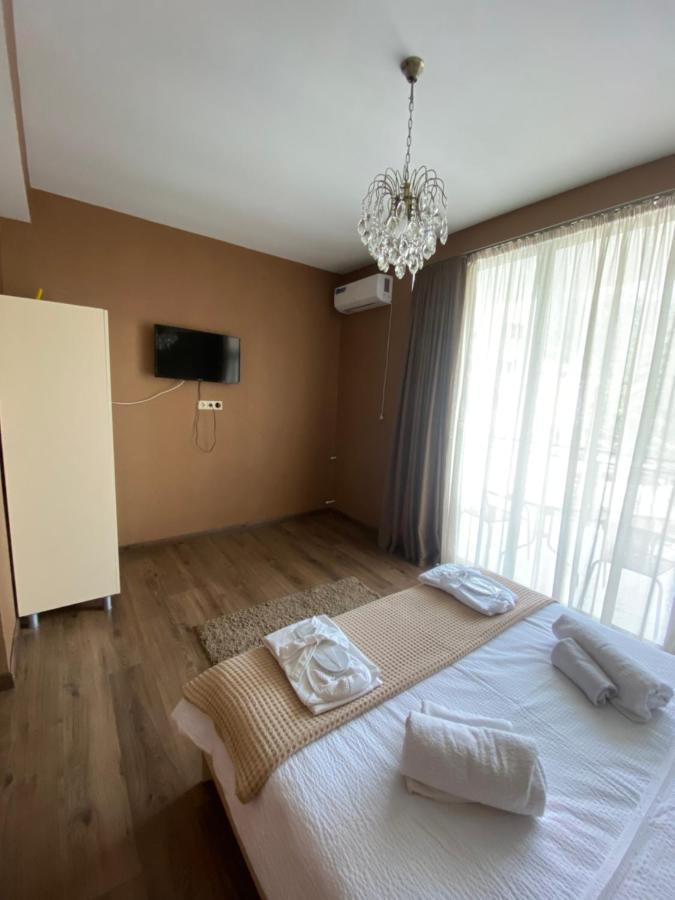 Borjomi Central Hotell Exteriör bild