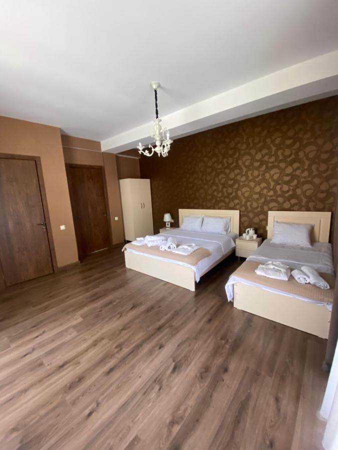 Borjomi Central Hotell Exteriör bild