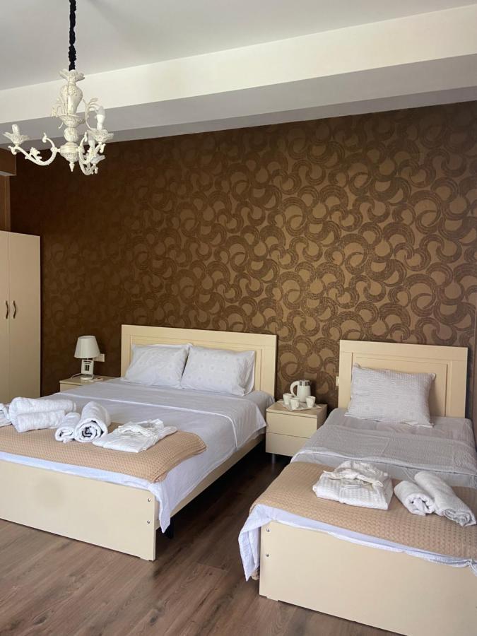 Borjomi Central Hotell Exteriör bild